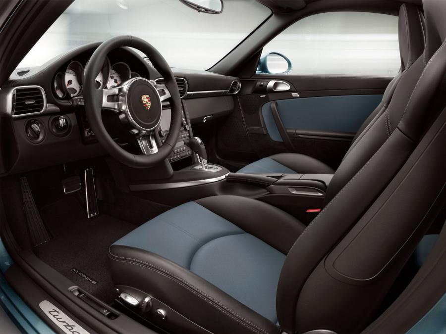 Porsche 911 Turbo S 2010 года  (фото 5 из 31)